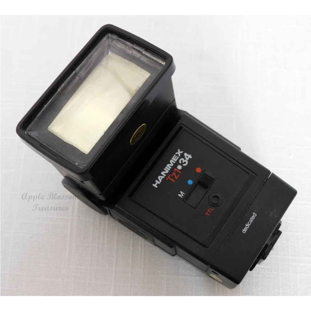 Hanimex Tz1 - 34 Shoe Mount Dedicated Flash w/Zoom & Auto Settings